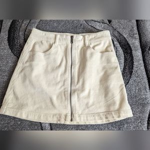 American Eagle high rise skirt size 27 (4) brand new with tags